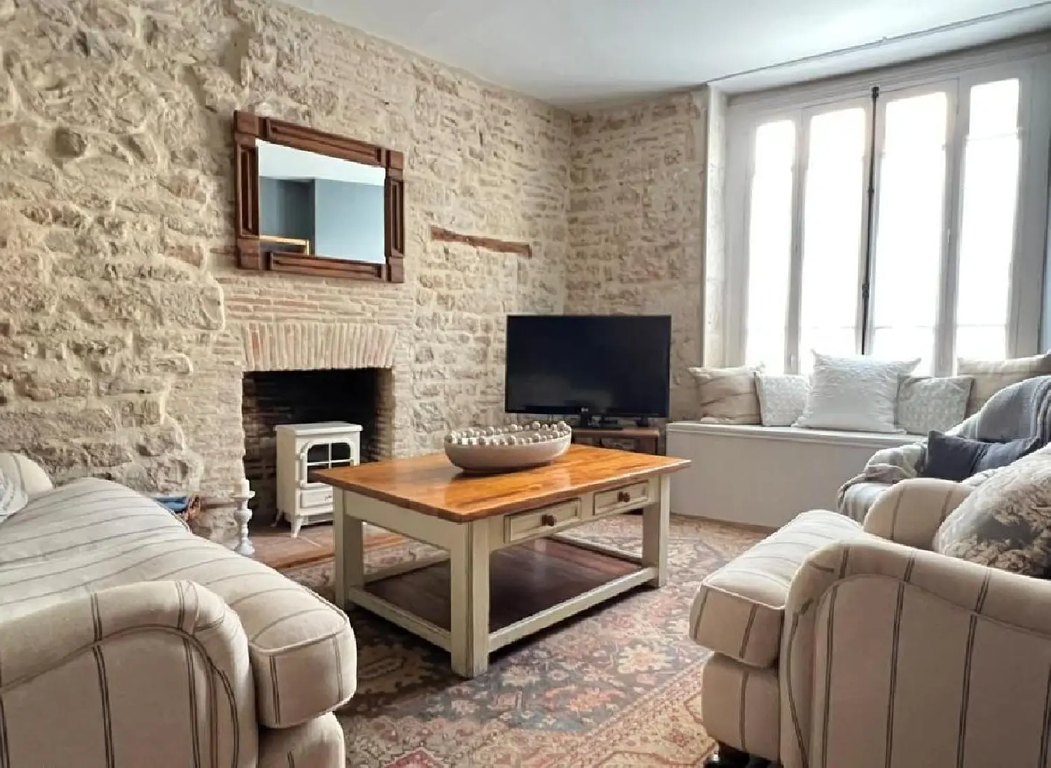  à vendre maison Nanteuil-en-Vallée Charente 5