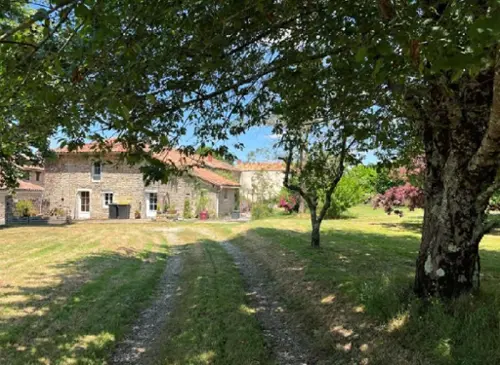 Nanteuil-en-Vallée Charente casa foto 7096624