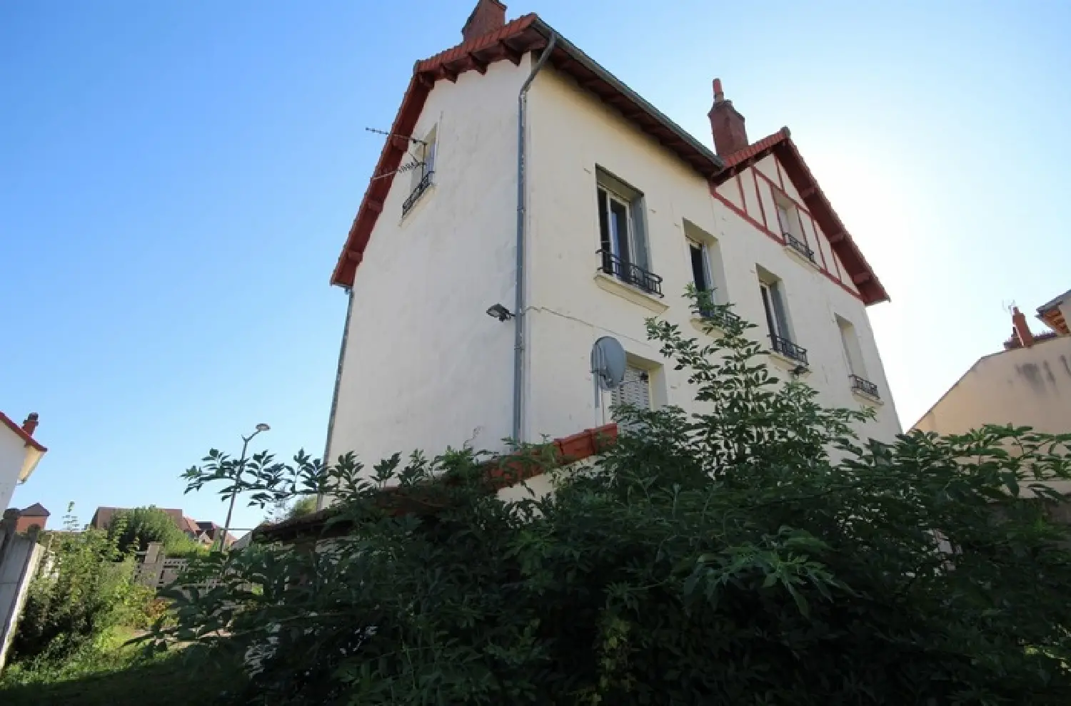  à vendre maison Néris-les-Bains Allier 2