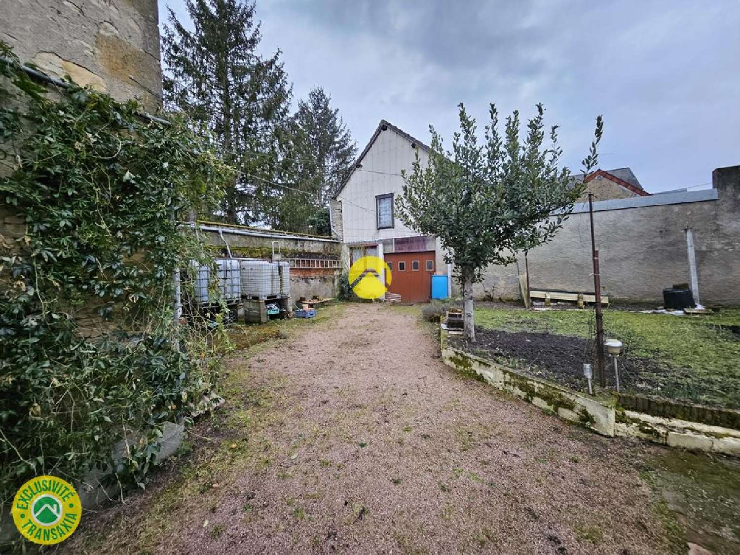  te koop huis Nérondes Cher 7