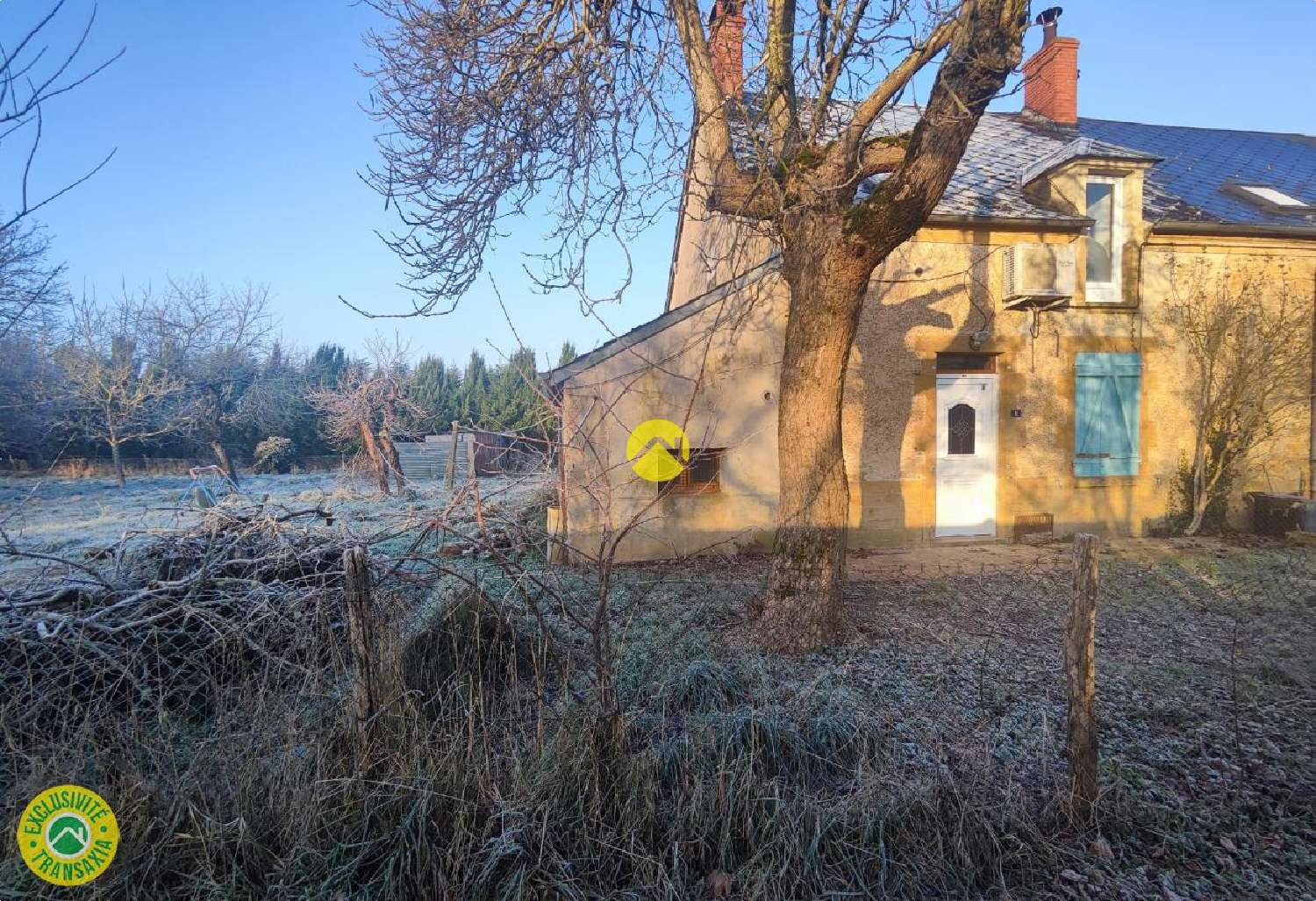  te koop huis Nérondes Cher 1