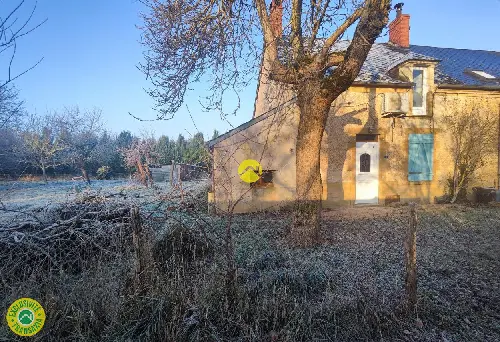 Nérondes Cher huis foto