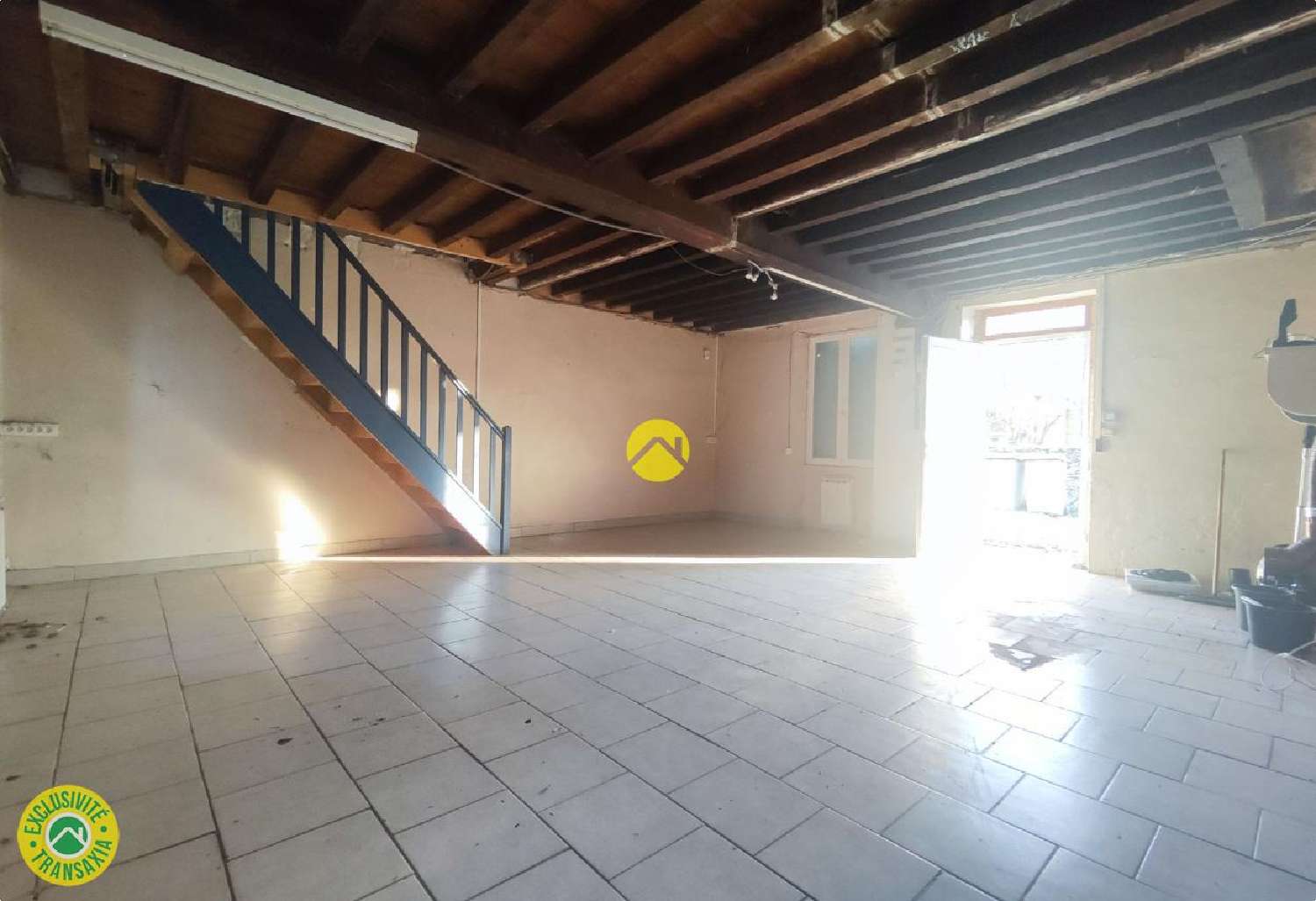 te koop huis Nérondes Cher 2