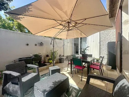 Nîmes 30900 Gard Haus Bild 7096390