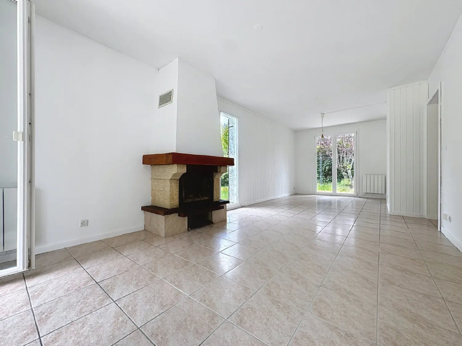  te koop huis Ornex Ain 2