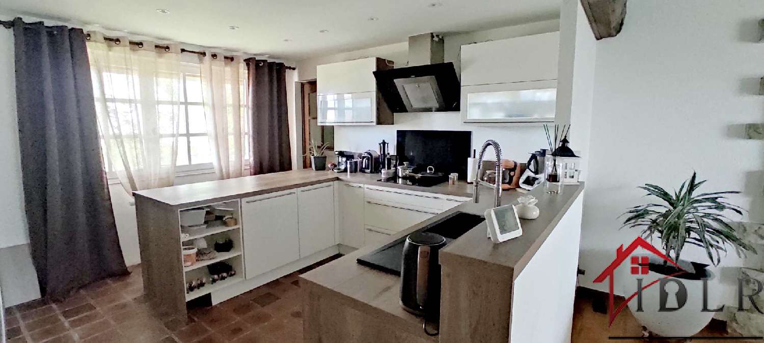  en venta casa Oyonnax Ain 2