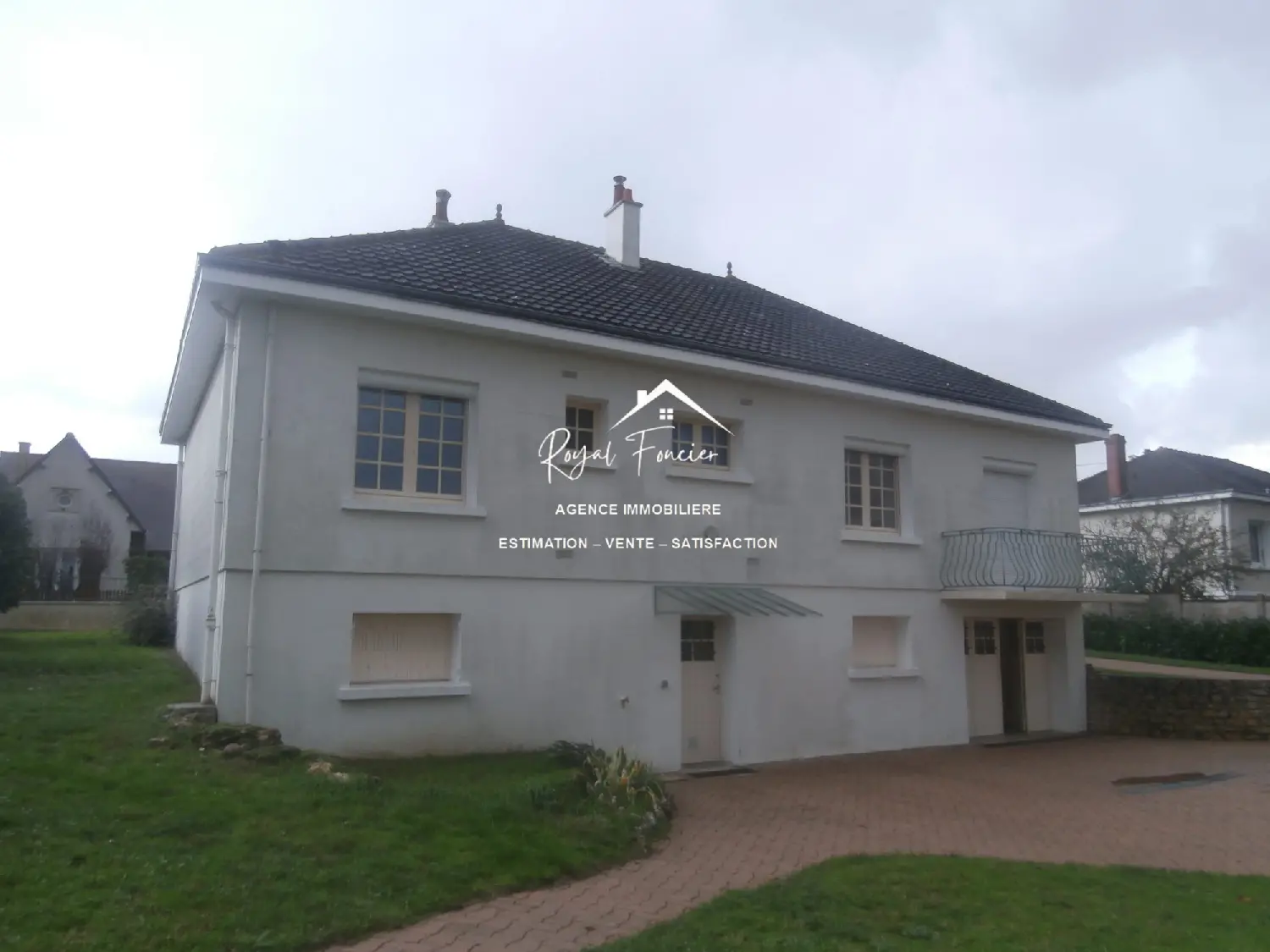  te koop huis Oyré Vienne 5