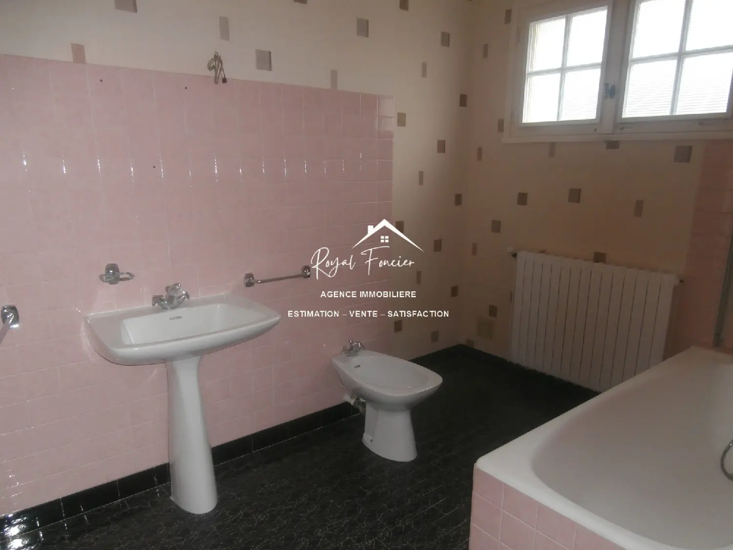  te koop huis Oyré Vienne 7
