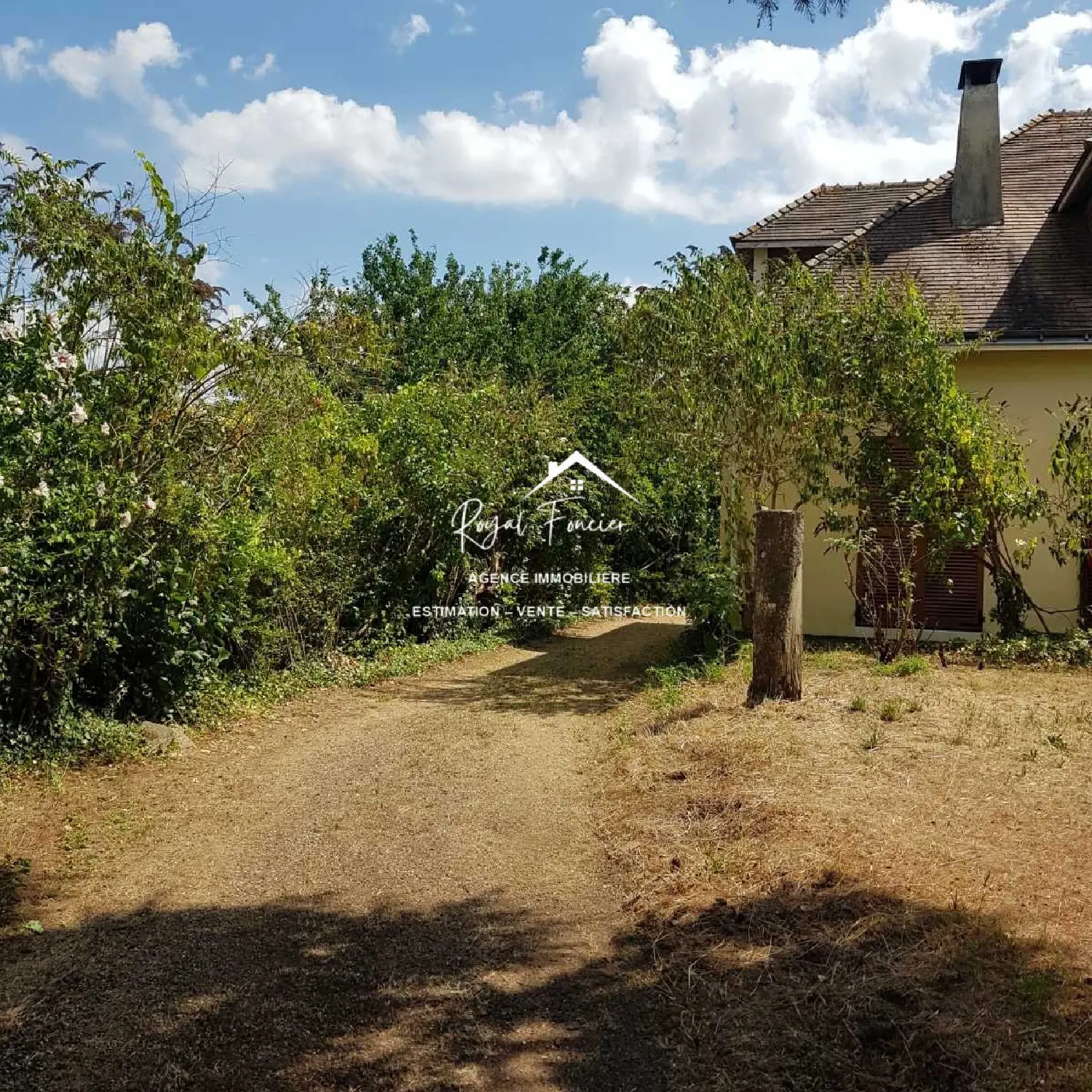  te koop huis Oyré Vienne 4