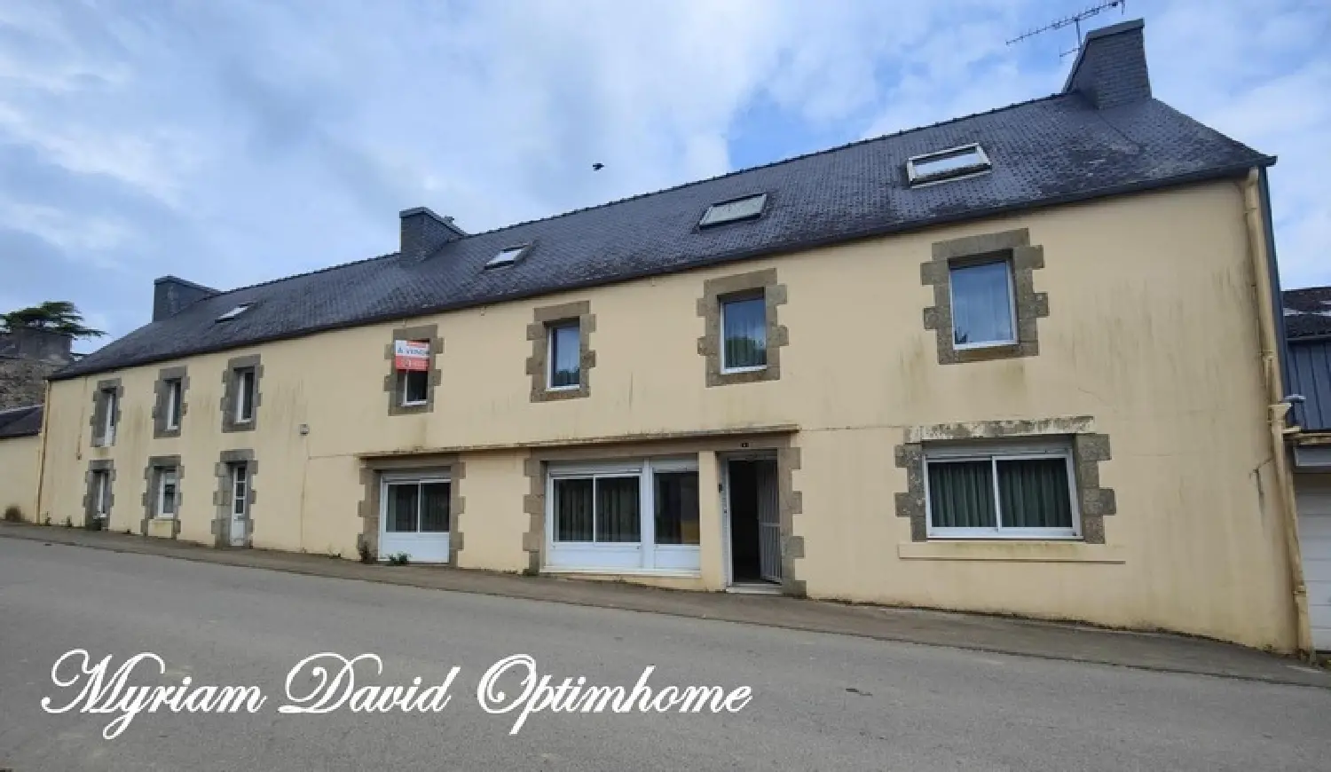  à vendre maison Paule Côtes-d'Armor 1