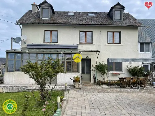 Pierrefort Cantal house foto
