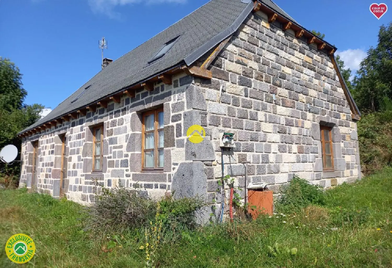  te koop huis Pierrefort Cantal 1