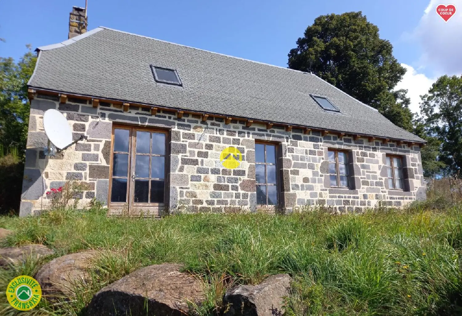  te koop huis Pierrefort Cantal 2