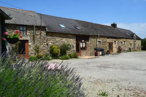 Plouguenast Côtes-d'Armor maison foto 7096409
