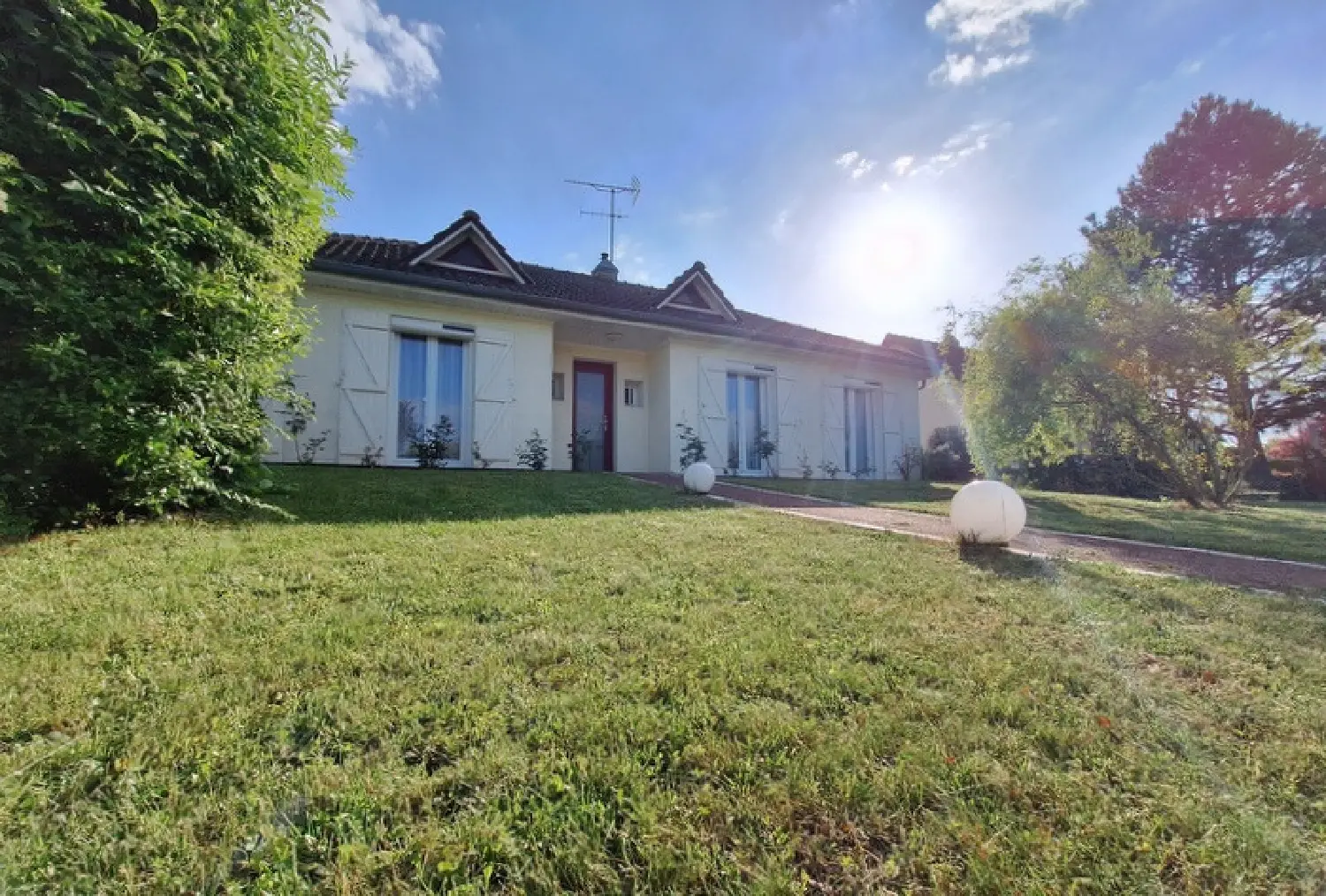  te koop huis Pont-Sainte-Marie Aube 1