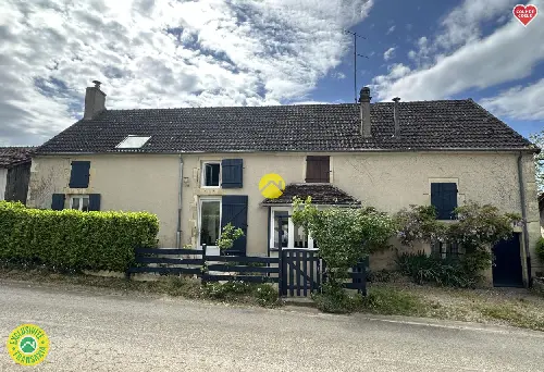 Pougues-les-Eaux Nièvre huis foto