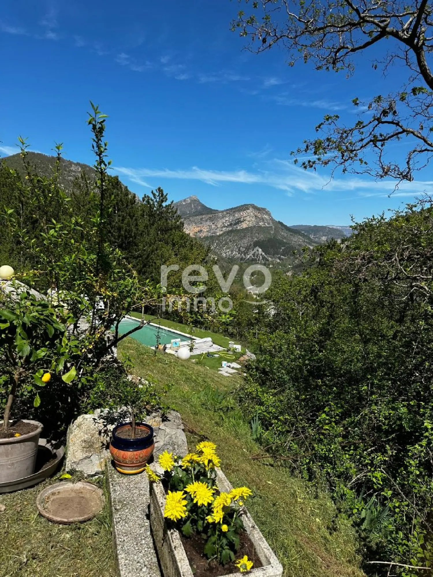  à vendre maison Rémuzat Drôme 4