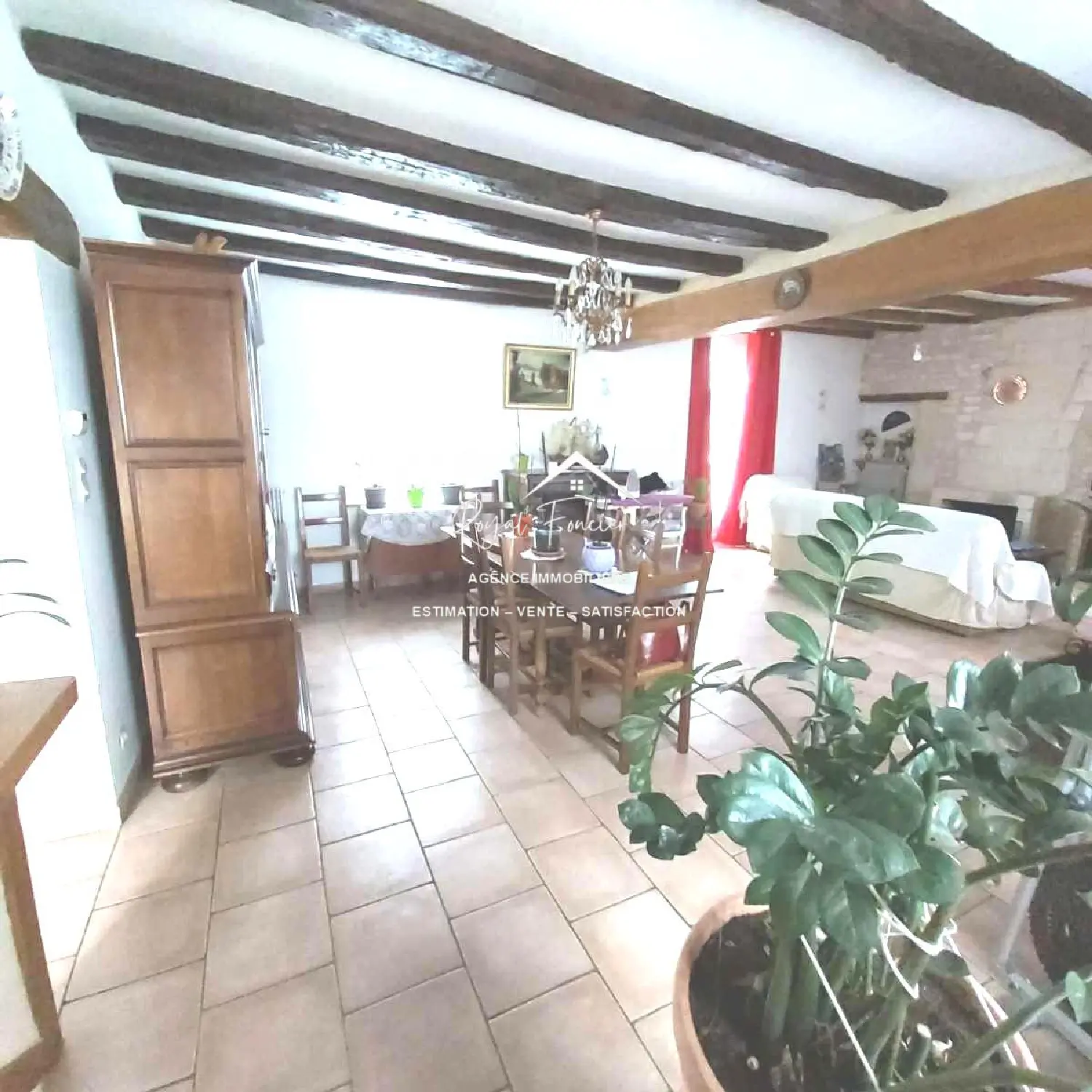  te koop huis Richelieu Indre-et-Loire 2