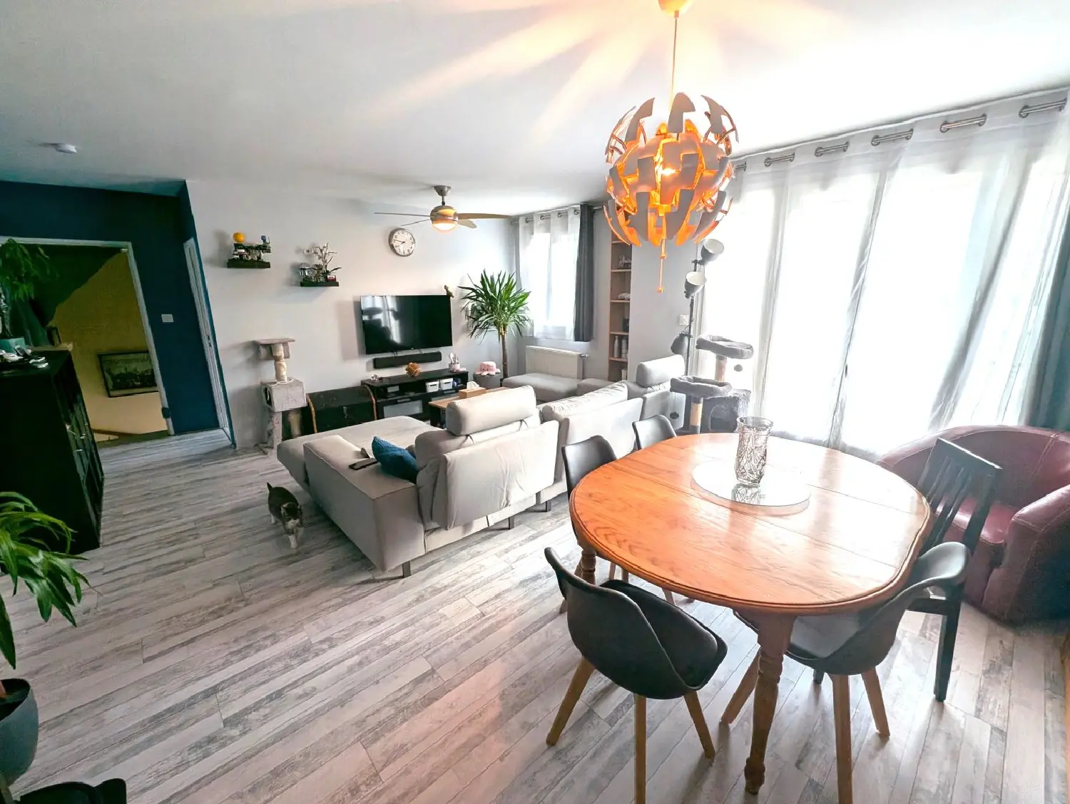  te koop huis Riorges Loire 3