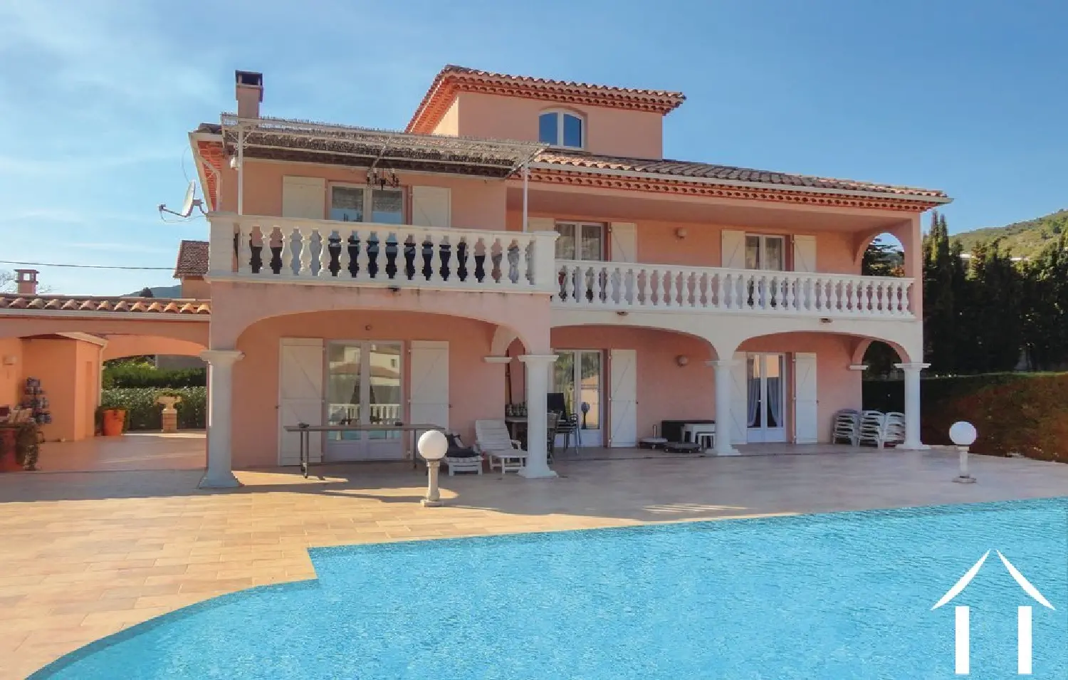  for sale house Roquebrun Hérault 1