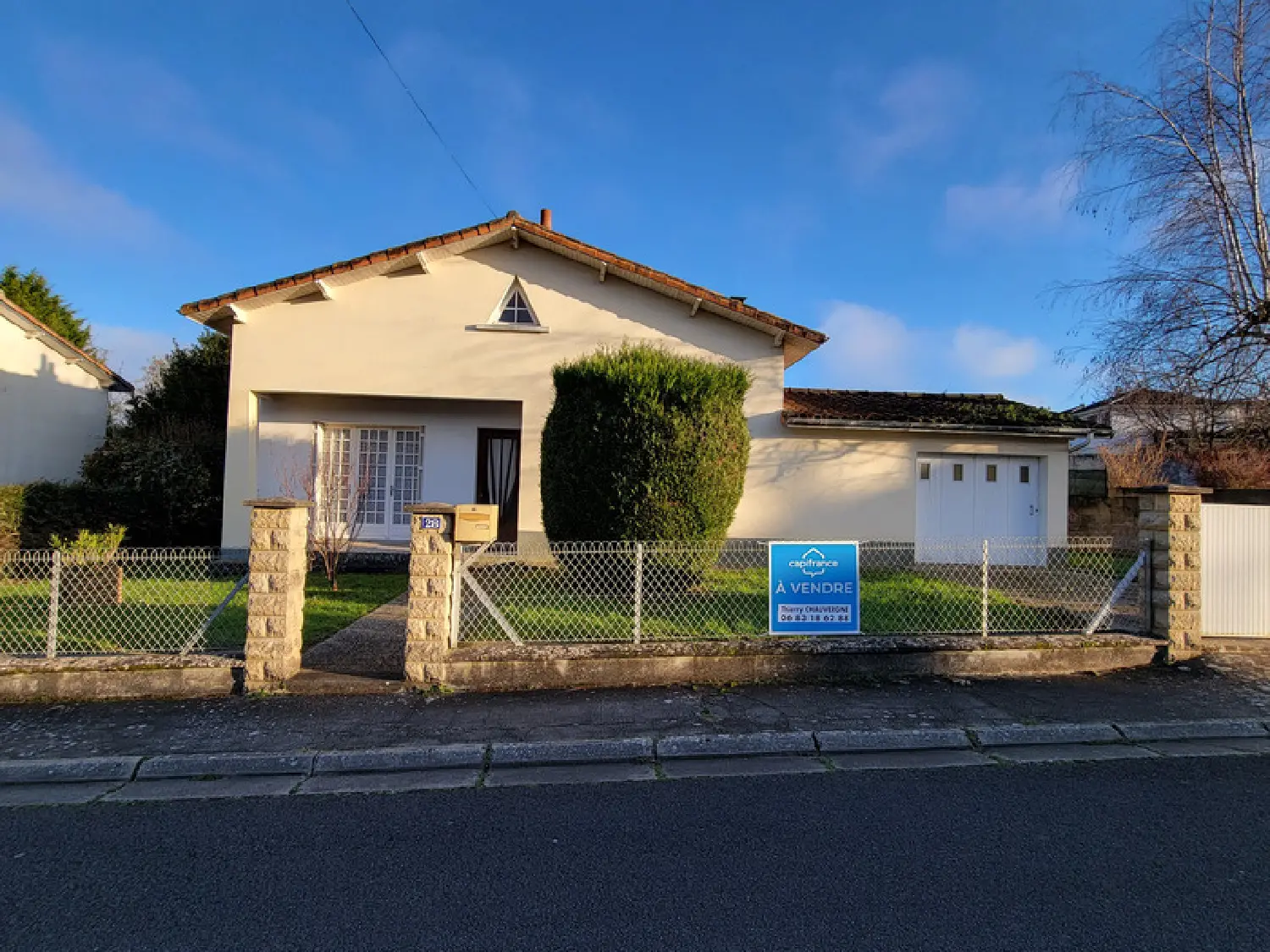  te koop huis Ruffec Charente 1