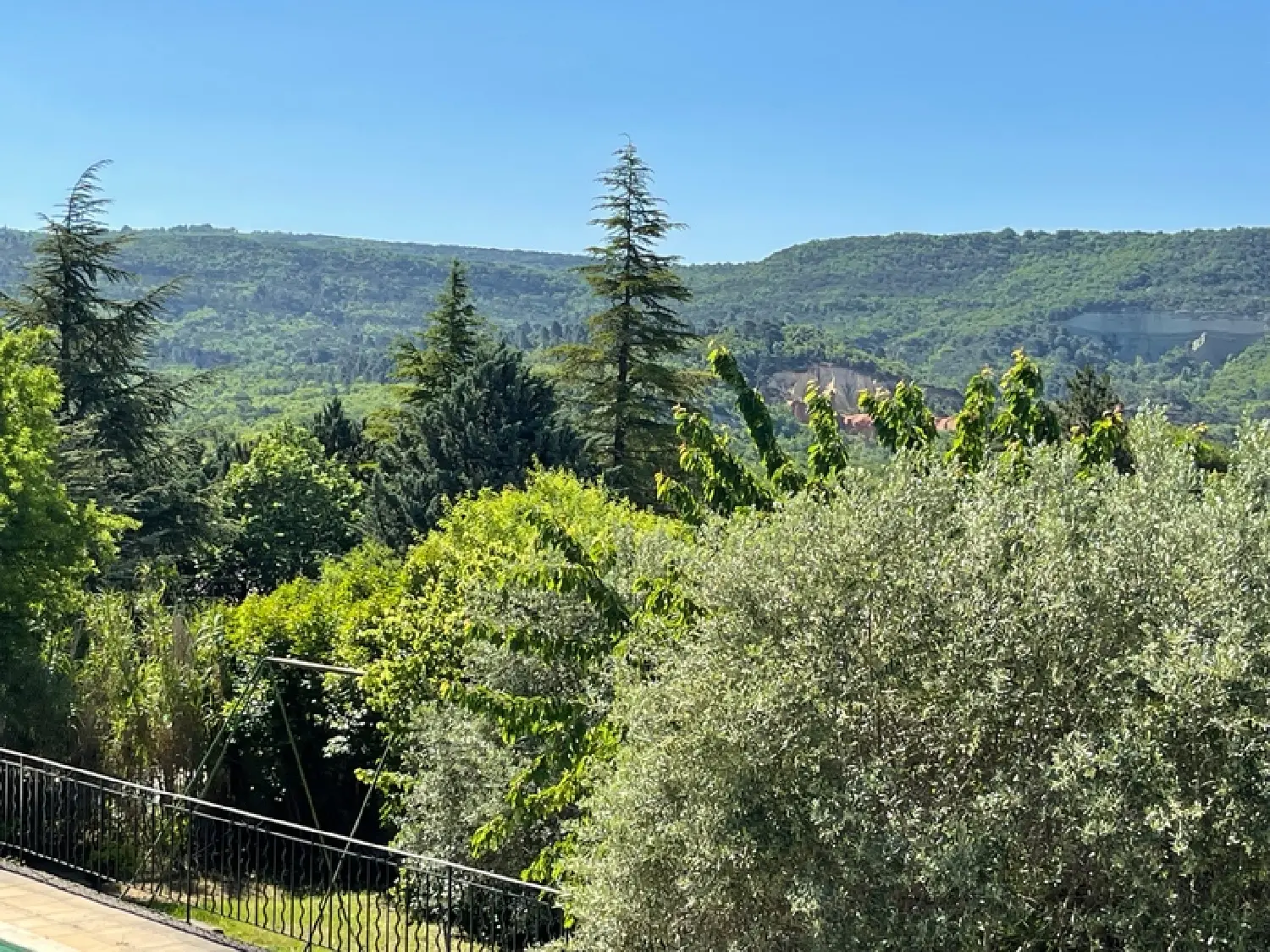  à vendre maison Rustrel Vaucluse 7