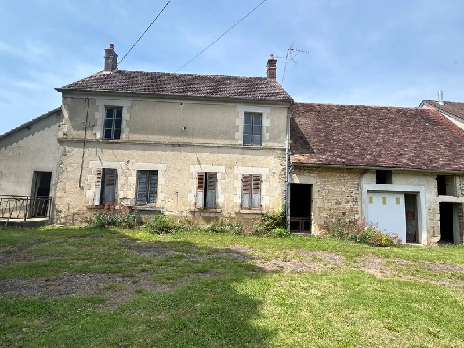  en venta casa Sainpuits Yonne 2