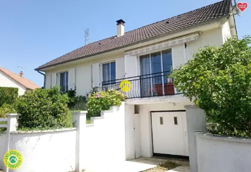 Saint-Amand-Montrond Cher Haus Bild 7092617