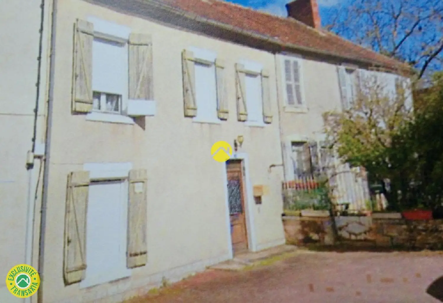  à vendre maison Saint-Amand-Montrond Cher 1