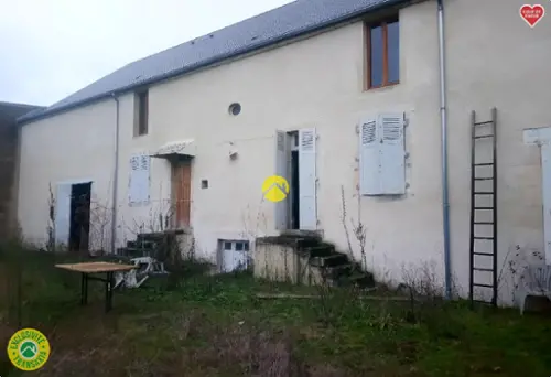 Saint-Amand-Montrond Cher maison foto
