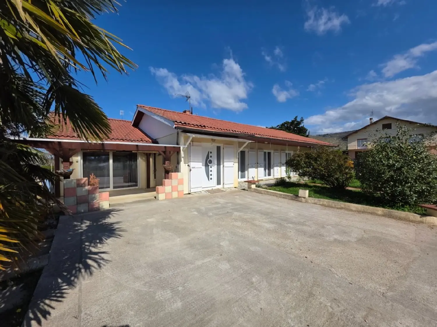  à vendre maison Saint-Amour Jura 1