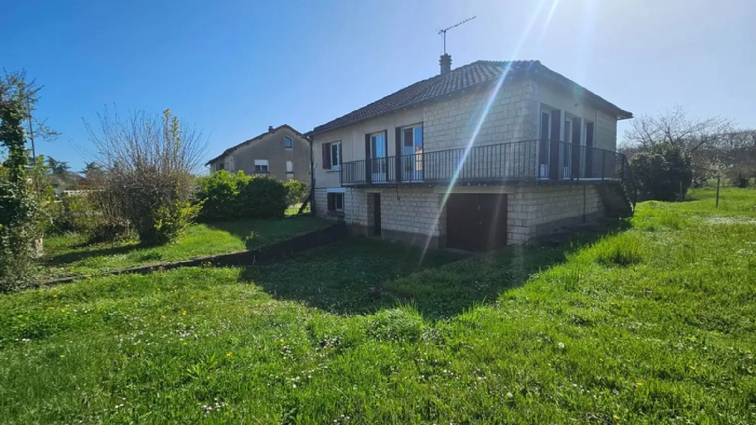  for sale house Saint-Benoît Vienne 1