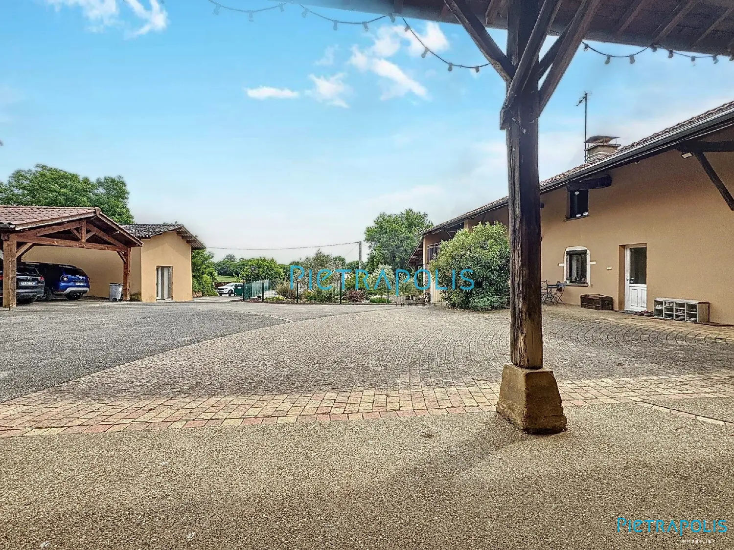 te koop huis Saint-Étienne-sur-Chalaronne Ain 2