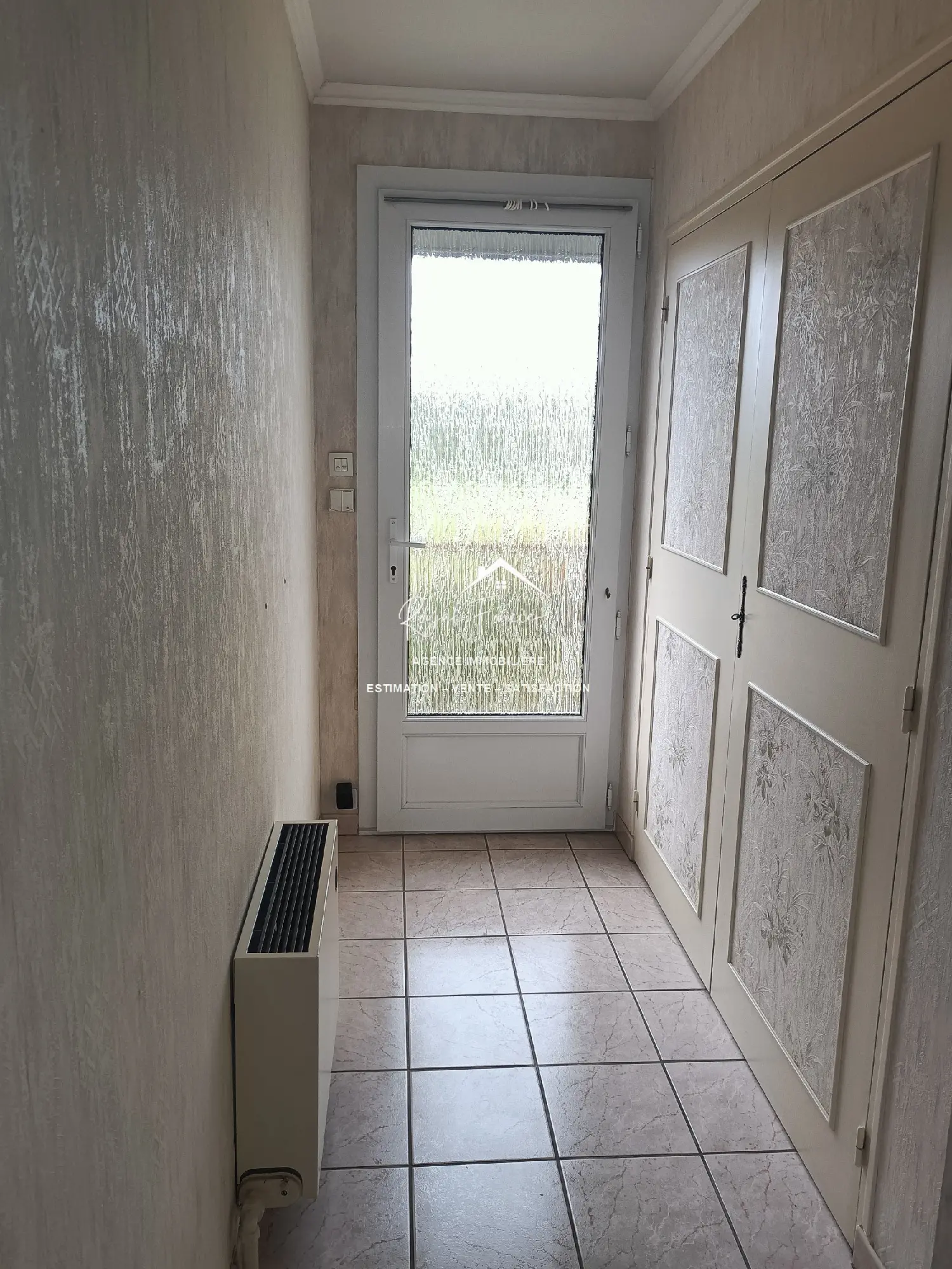  for sale house Saint-Gervais-les-Trois-Clochers Vienne 2