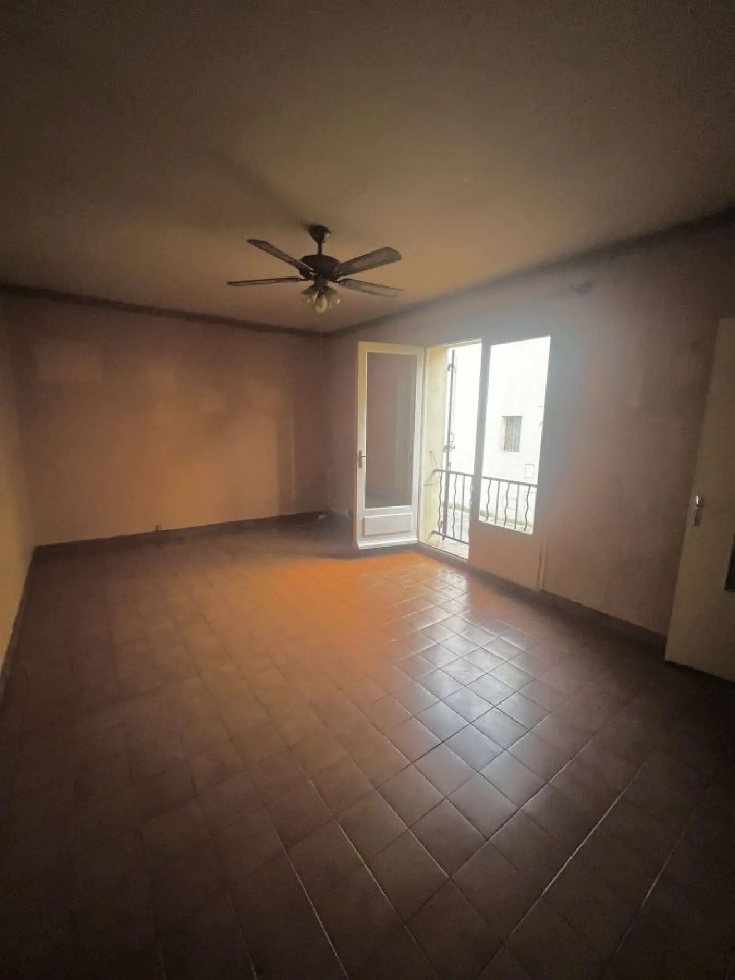 en venta casa Saint-Gilles Gard 3