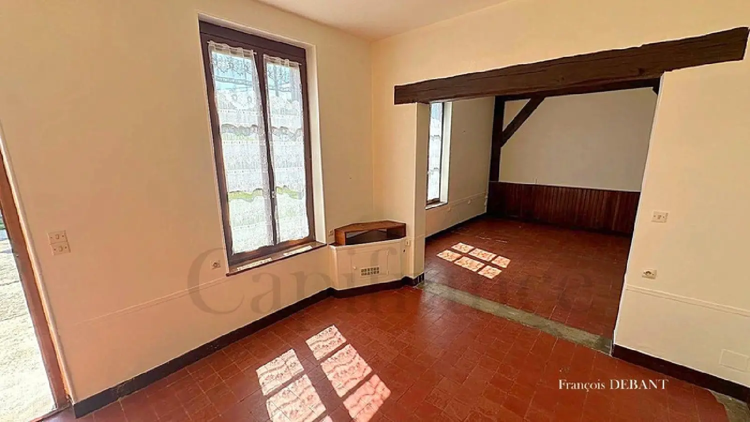  à vendre maison Saint-Hilaire-le-Petit Marne 2