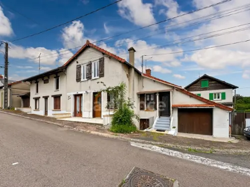 Saint-Honoré-Les-Bains Nièvre huis foto 7091638