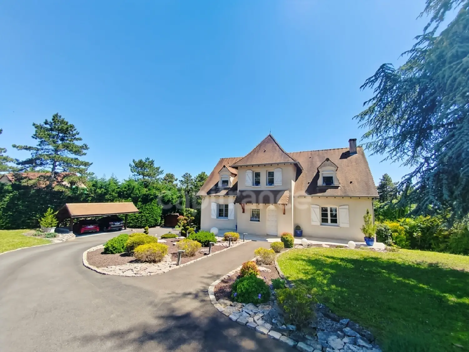  for sale house Saint-Jean-de-Vaux Saône-et-Loire 1