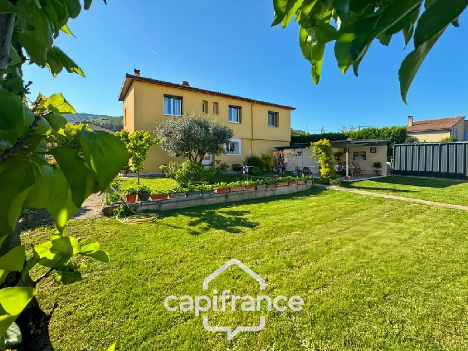  à vendre maison Saint-Jean-de-Muzols Ardèche 2