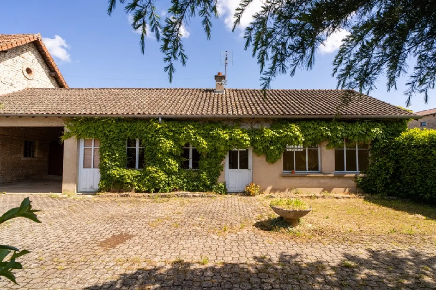  te koop huis Saint-Jean-le-Priche Saône-et-Loire 2