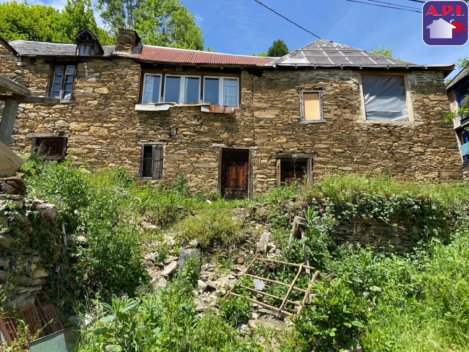  for sale house Saint-Lary Ariège 2