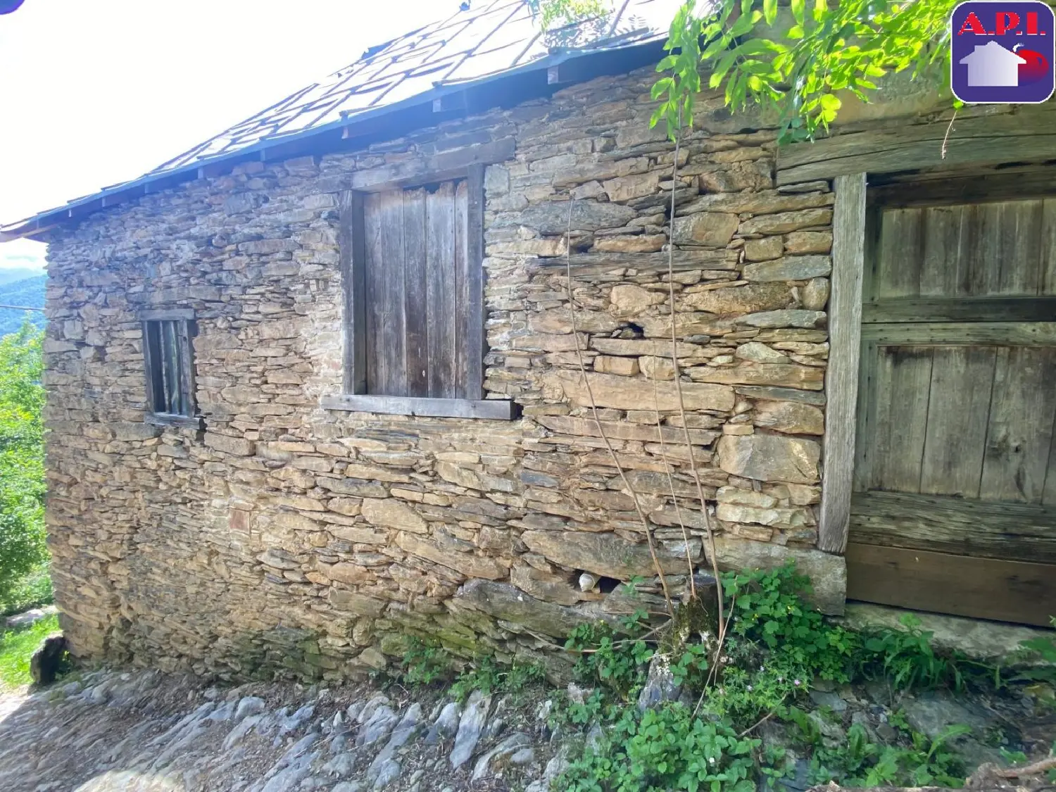  for sale house Saint-Lary Ariège 3
