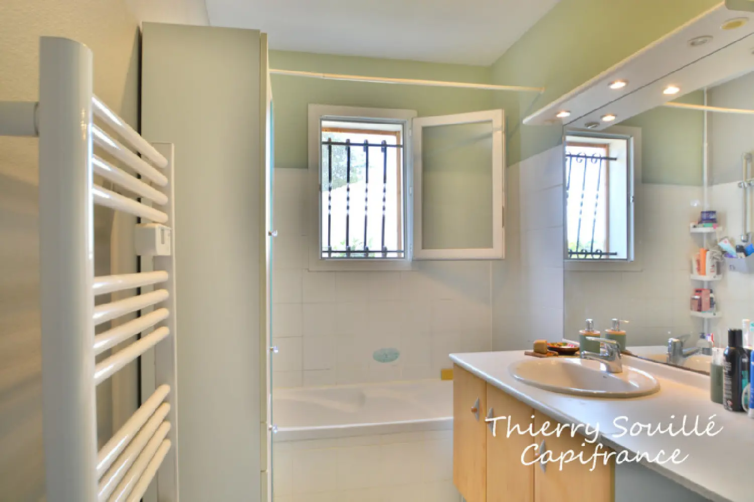  for sale house Saint-Médard-de-Guizières Gironde 6