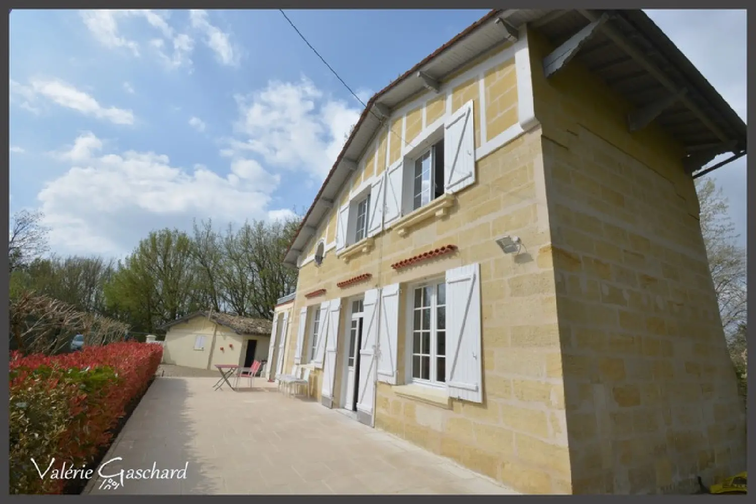 en venta casa Saint-Médard-de-Guizières Gironde 2