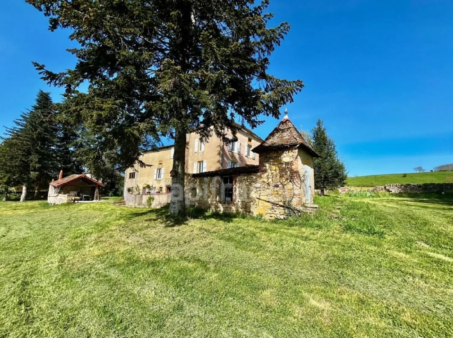  en venta casa Saint-Pierre-la-Noaille Loire 5