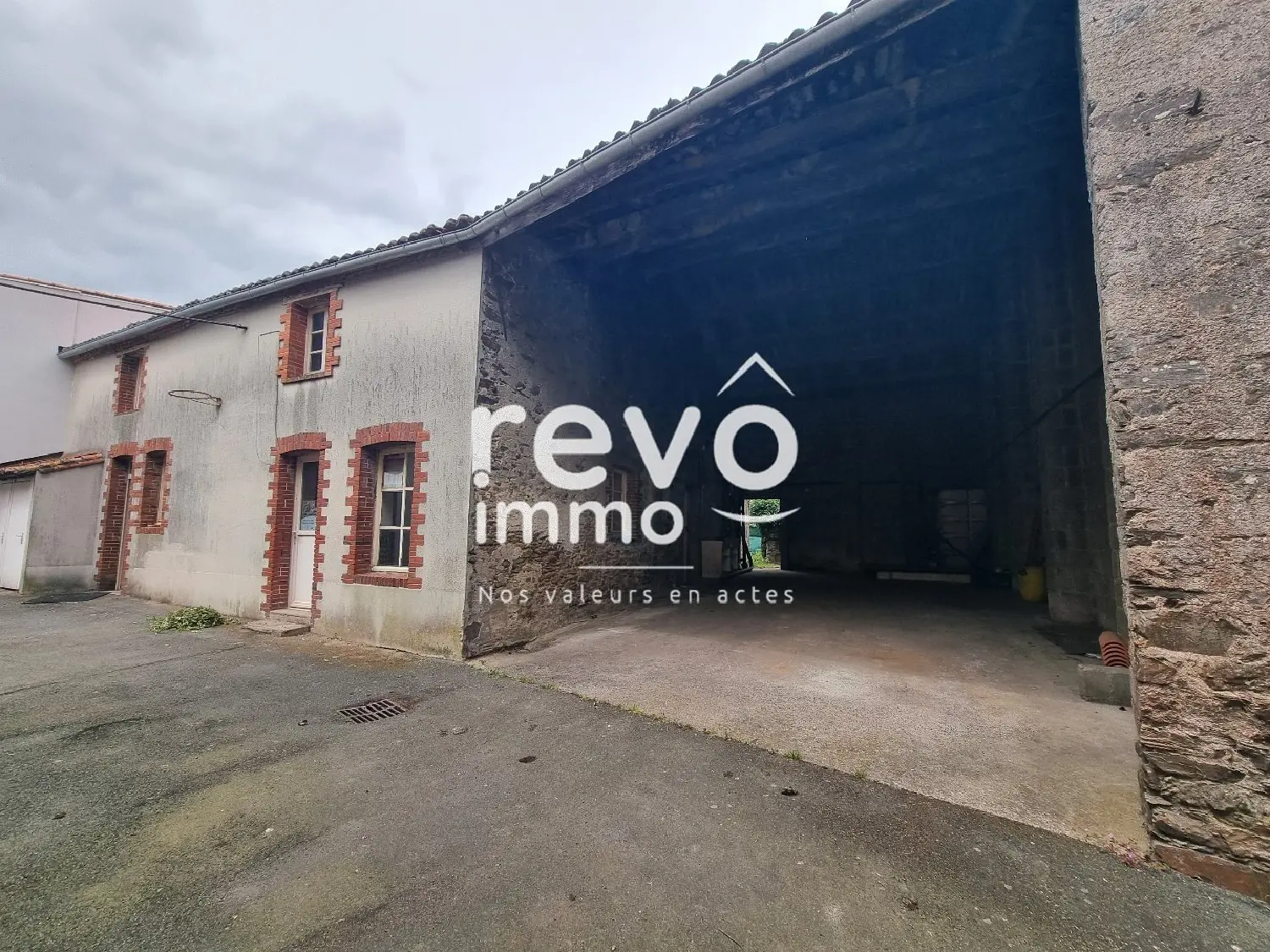  te koop huis Saint-Rémy-en-Mauges Maine-et-Loire 2