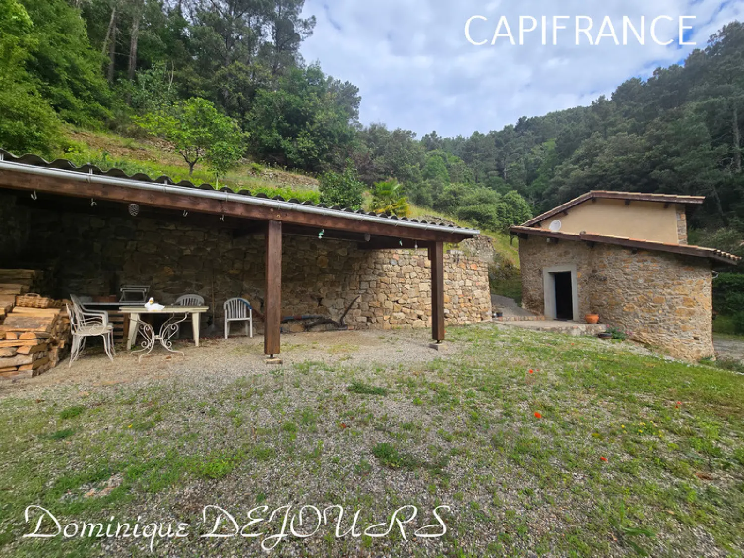  te koop huis Saint-Sauveur-de-Montagut Ardèche 3