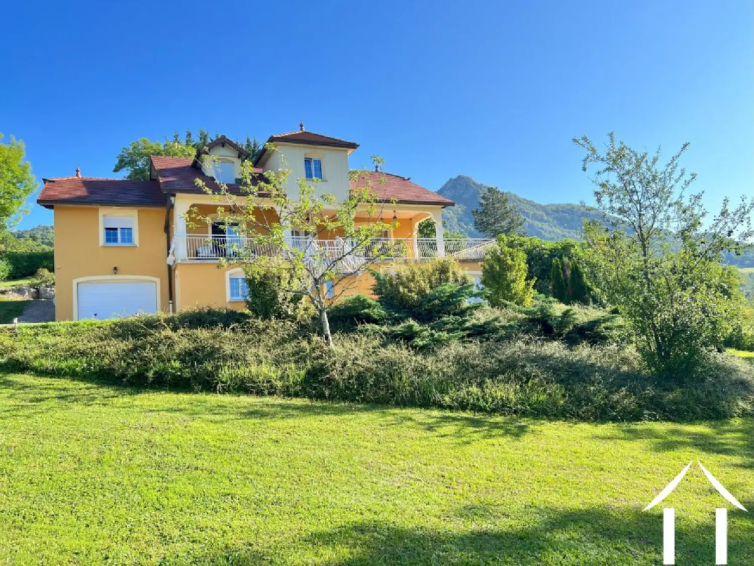  en venta casa Salins-les-Bains Jura 1