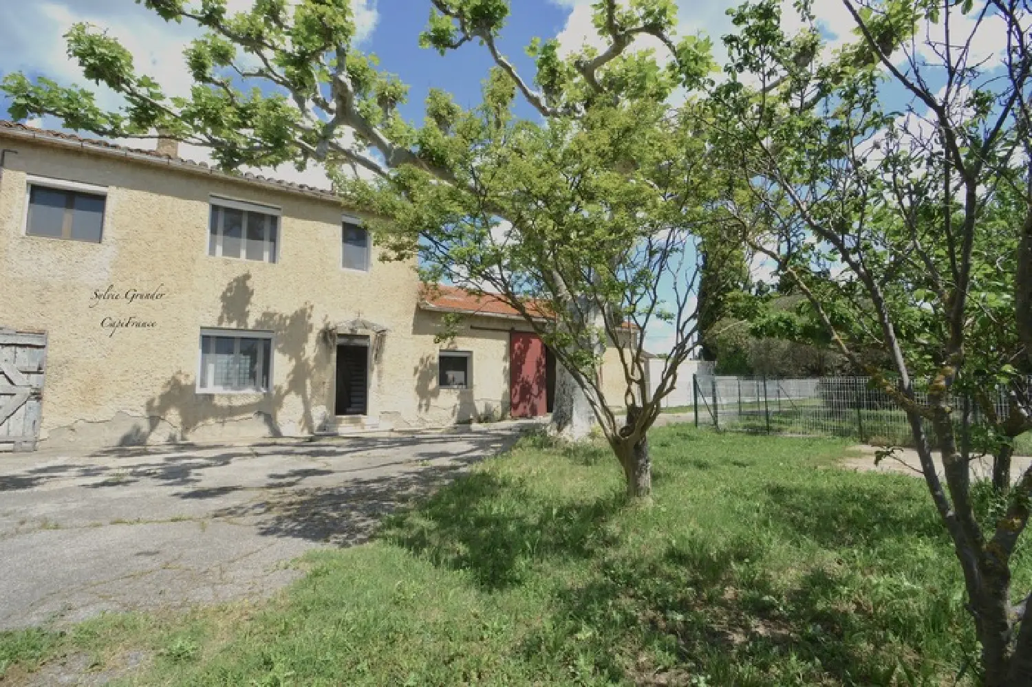  à vendre maison Salon-de-Provence Bouches-du-Rhône 1