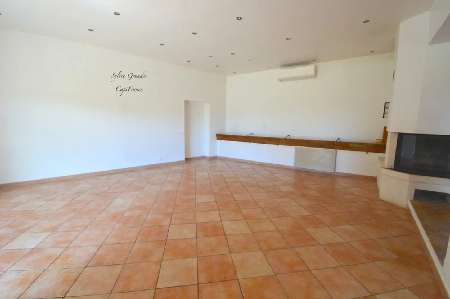  à vendre maison Salon-de-Provence Bouches-du-Rhône 5